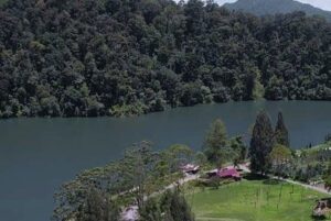 Klarifikasi Atas Beredarnya Pemberitaan Gunungapi Sinabung dan Legalitas Retribusi Objek Wisata Danau Lau Kawar