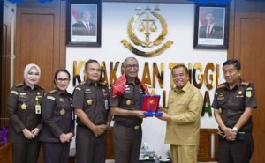 Perkuat Sinergi dengan Adhyaksa, Bupati Karo Sambangi Kejati Sumut Demi Kawal Pembangunan Daerah