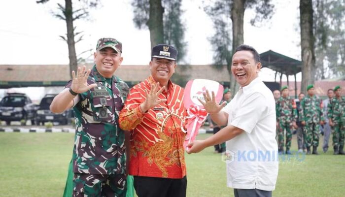 50 Truk Diserahkan untuk KDKMP, Bupati Karo Perkuat Ekonomi Desa dan Dukung Distribusi Hasil Pertanian