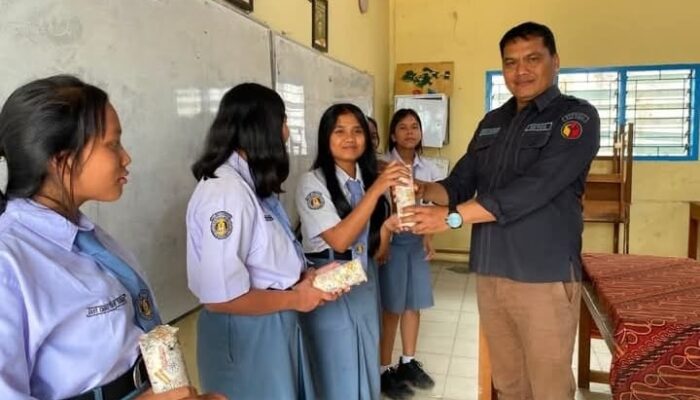 Bawaslu Karo Perkuat Kesadaran Demokrasi, Edukasi Pemilih Pemula di SMA GBKP Kabanjahe