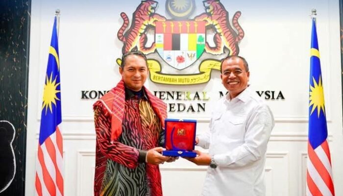 BUPATI KARO JAJAKI KERJA SAMA KESEHATAN DENGAN KONSULAT JENDERAL MALAYSIA, PERKUAT LAYANAN MEDIS DAN SDM KESEHATANMedan