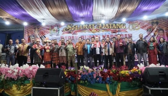 Bupati Karo Hadiri Kerja Tahun di Persadanta dan Bunuraya, Tegaskan Komitmen Lestarikan Budaya Karo