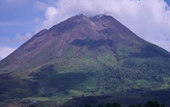 Pemkab Karo Keluarkan Imbauan Resmi, Status Gunung Sinabung Masih Level II (Waspada)