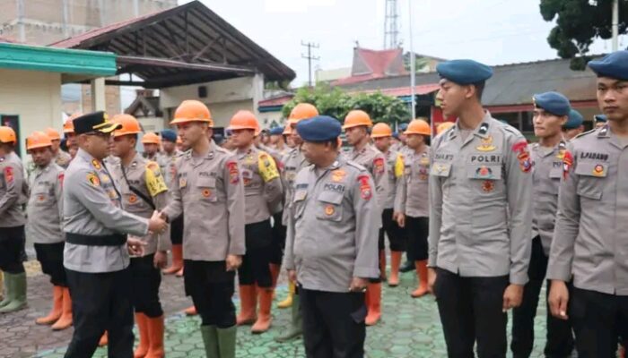 Kapolres Karo Lepas Personel BKO, Penanganan Erupsi Sinabung Tetap Siaga