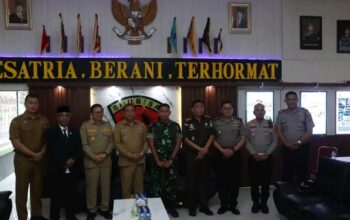Kejutan HUT TNI ke-81, Forkopimda Karo Sambangi Markas TNI