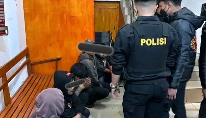 Polres Karo Gerebek Lokasi Diduga Sarang Narkoba di Berastagi, Tujuh Orang Positif Metamfetamina